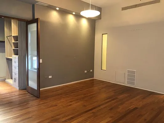 Rented by Starts New York Realty LLC | media 33