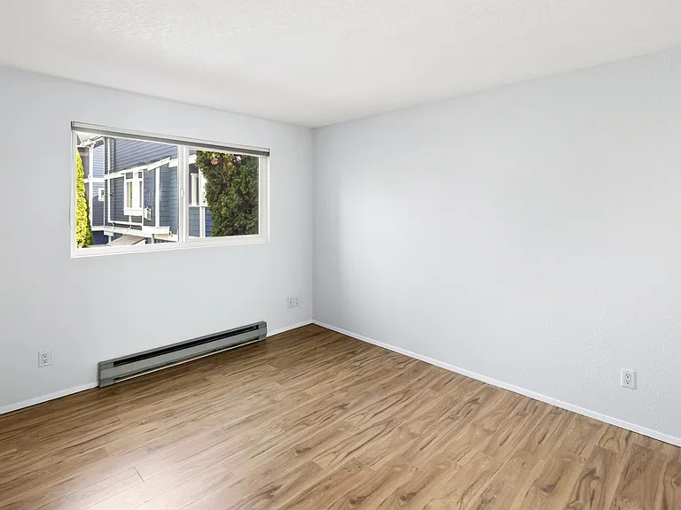 4226 Dayton Ave N #202 — Photo 17