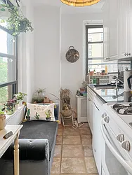 Rented by Rita S Citrin, LREB