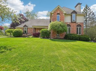 1373 Prosper Dr, Troy, MI 48098