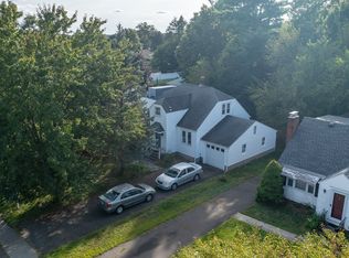 563 Main St, Cromwell, CT 06416