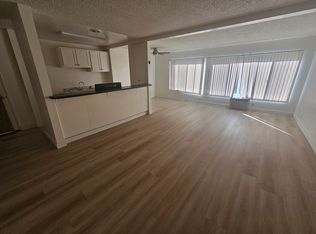 3035 W 15th St APT 307, Los Angeles, CA 90019