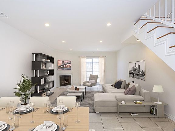 2nd image of 10128 Hillhaven Ave APT 103
