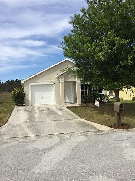 1st image of 501 Rollins Dr