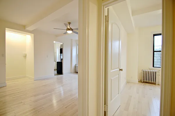 Rented by Compass | media 12