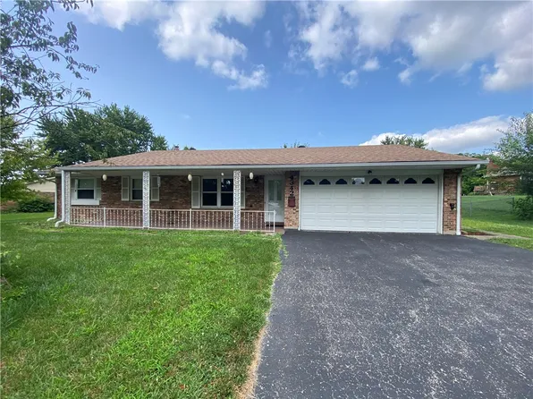 4342 Willow Run Dr, Dayton, OH 45430