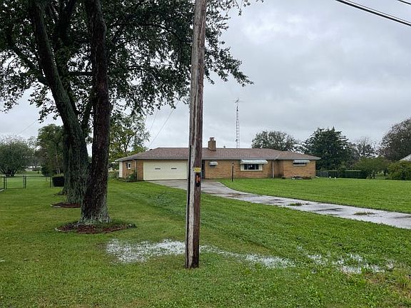 3rd image of 53 N Norden Rd