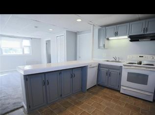 38 Pearl St FLOOR 1, Manville, RI 02838