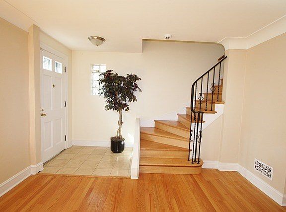 3rd image of 5929 N Saint Louis Ave