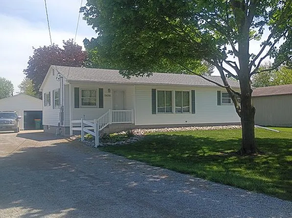 3836 Kawkawlin River Dr, Bay City, MI 48706