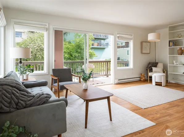 2552 14th Avenue W #403, Seattle, WA 98119