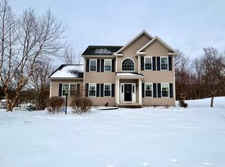 23 Liberty Rd, Troy, NY 12180