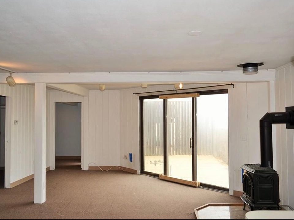 2nd image of 24 55th St