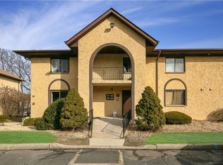 49 Omni Parc Dr, Nanuet, NY
