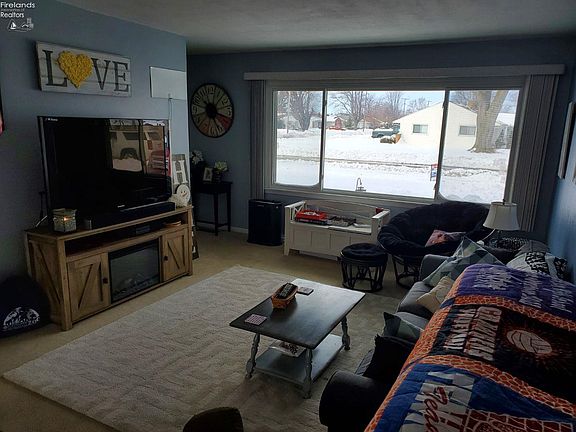 5th image of 2706 Pease Ln
