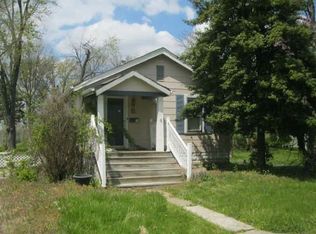 11 N Saint Charles St, Florissant, MO 63031