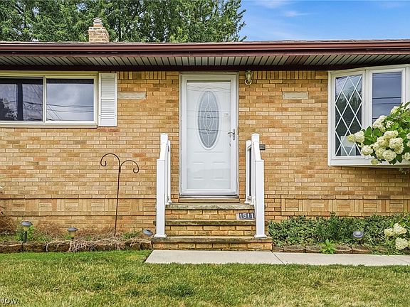 4th image of 1511 David Ave