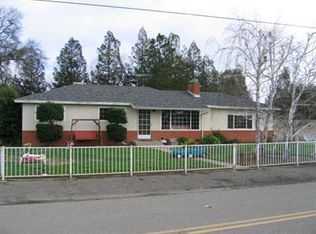 854 G St, Linden, CA