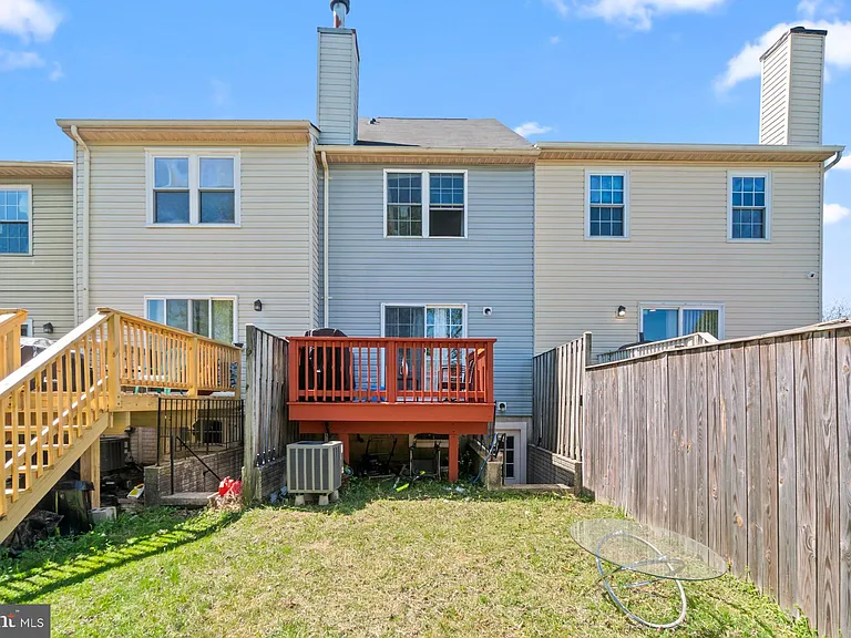 2125 Cedar Barn Way — Photo 20