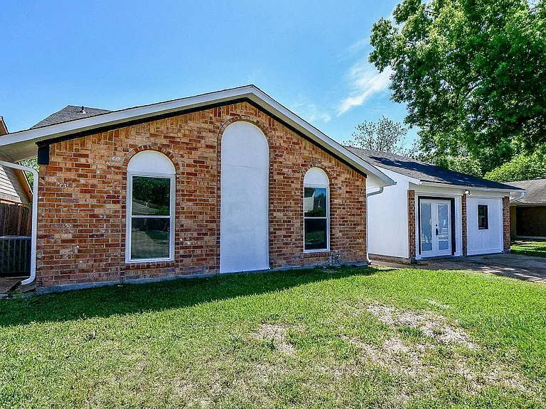 7203 Santa Rita Dr — Photo 3