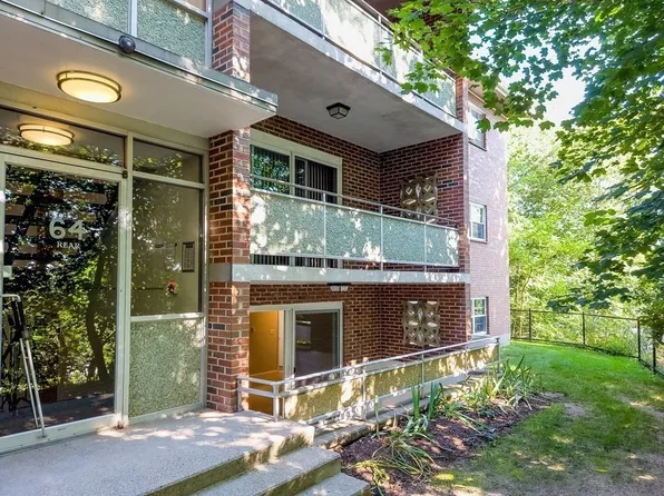 64 Jacqueline Rd APT 11, Waltham, MA 02452