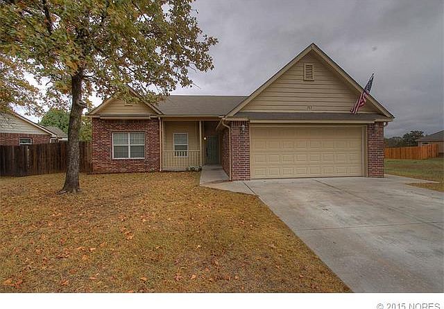 1st image of 783 Grand Pl