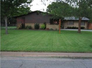 3240 N Saint Clair Ave, Wichita, KS 67204