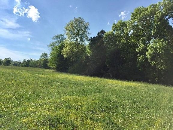 3rd image of Sunbright Cir