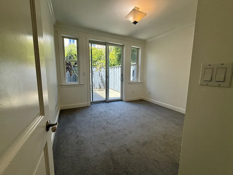 3316 California St #2 — Photo 23