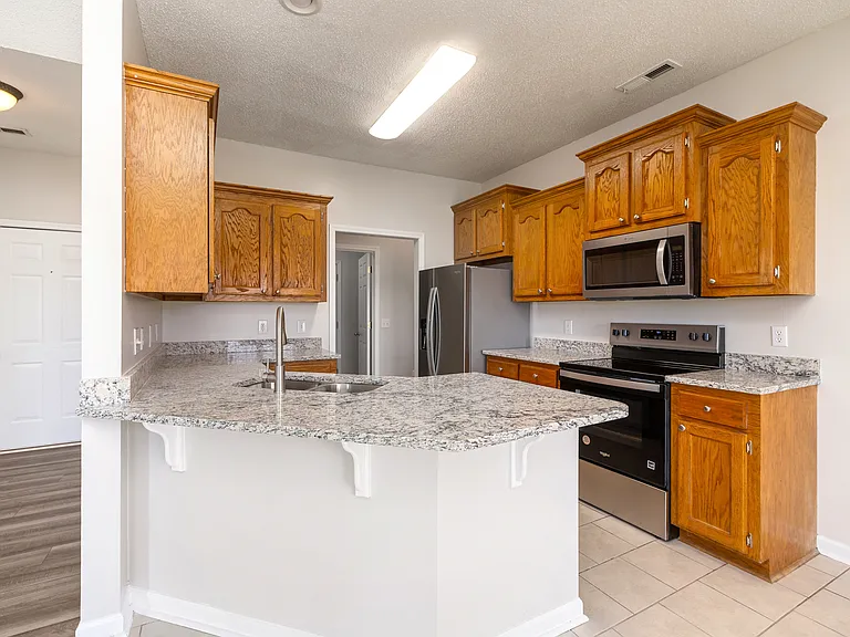 1755 Titanic Ct — Photo 11