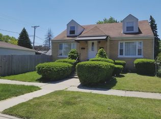 8821 Wrightwood Ave, River Grove, IL 60171