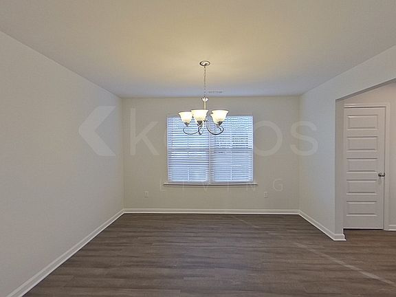 2nd image of 120 Western Red Cedar Dr