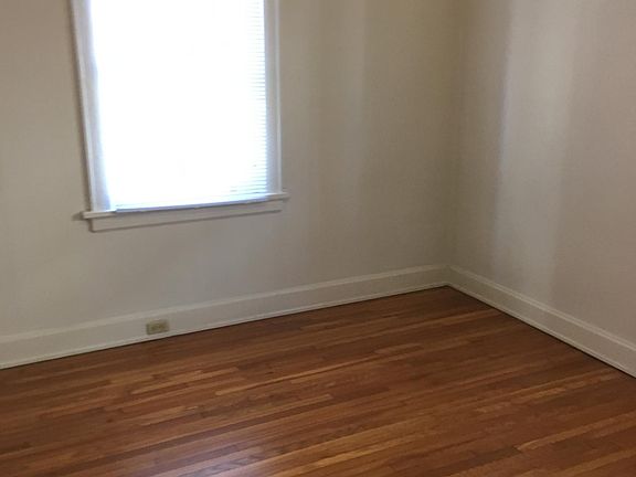 2nd image of 4419 Erie Ave APT 1
