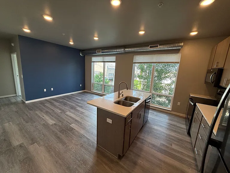 5th Street Lofts — Photo 95