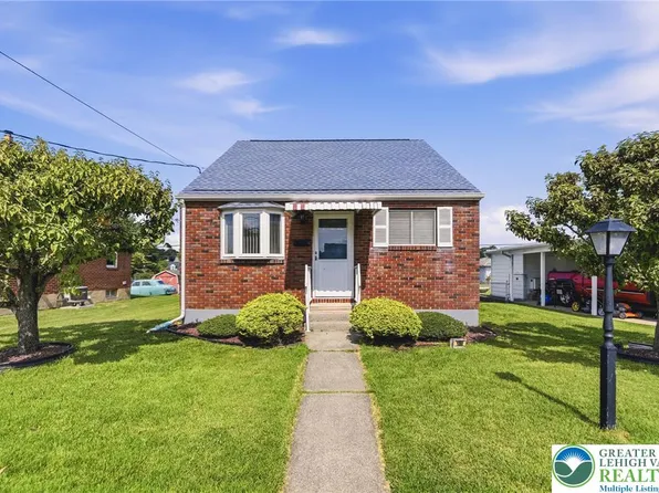 1060 New Jersey Ave, Hellertown, PA 18055