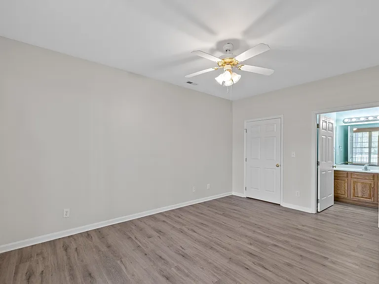 1713 Kudrow Ln #1 — Photo 26