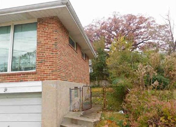 5th image of 5701 Saloma Ave