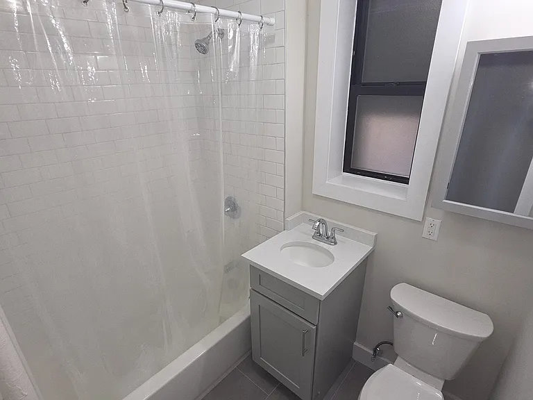 One Bedroom/One Bathroom