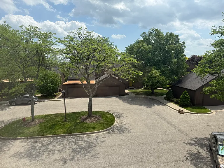 8 Northwick Ct #8 — Photo 17