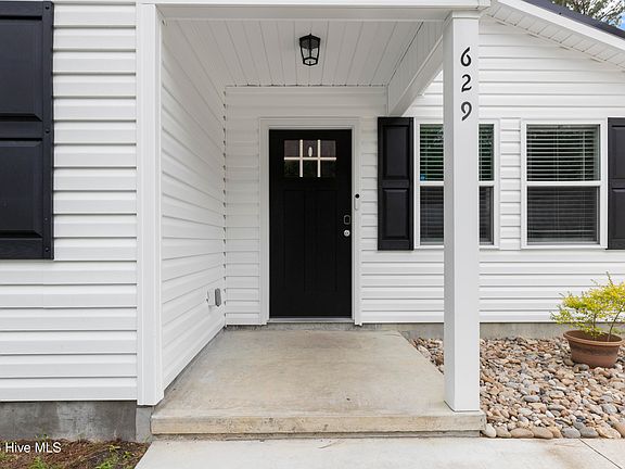 4th image of 629 Walnut Drive