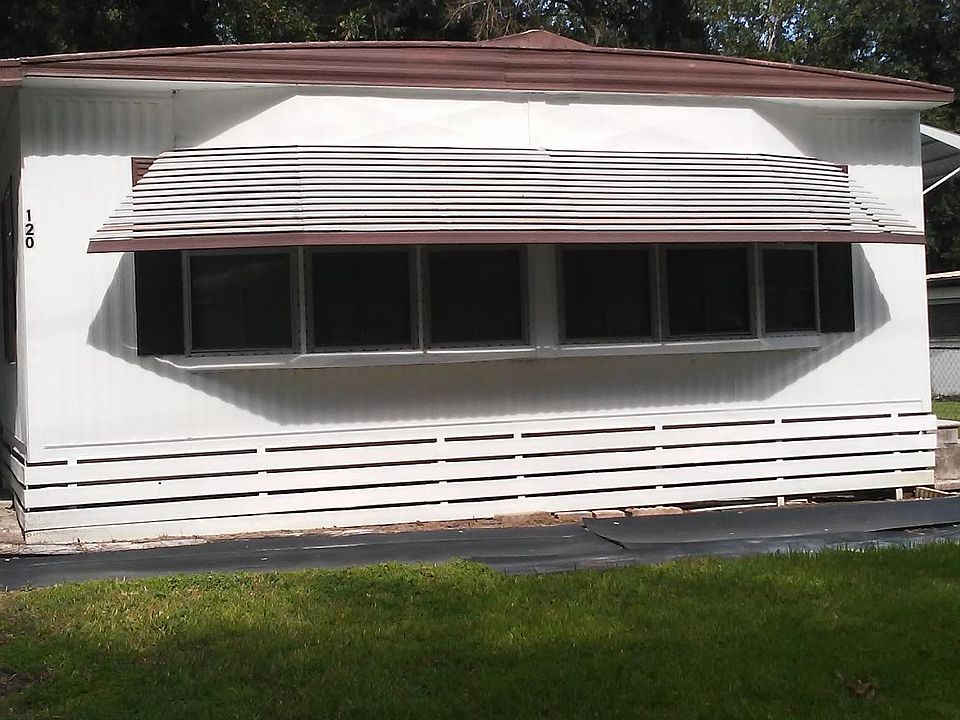 1st image of 120 Twin Lakes Cir