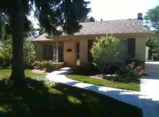 634 Babetta Ave, Park Ridge, IL 60068