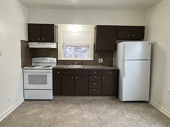 4th image of 1347 Butler Ave SE #2