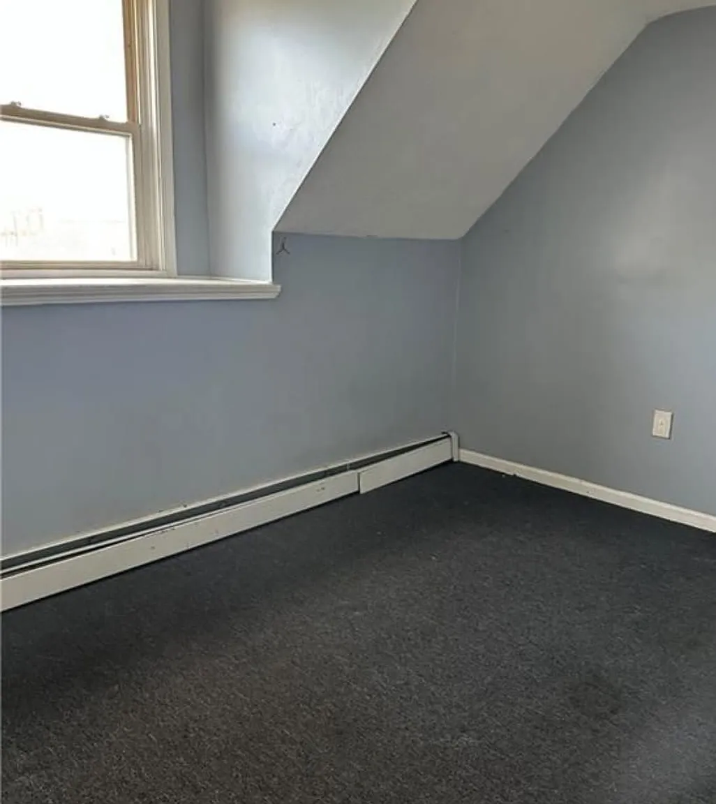 2 bed, 850 sqft, $1,750 — Photo 4