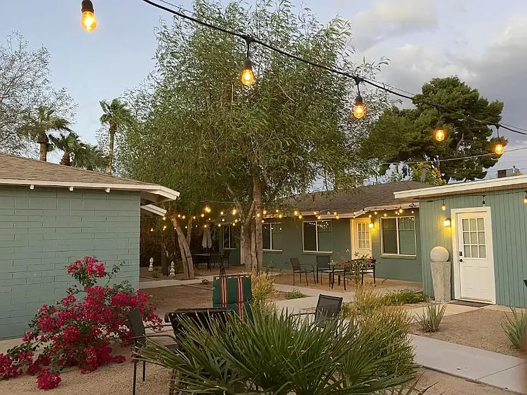 Palmetto Cottages — Photo 5