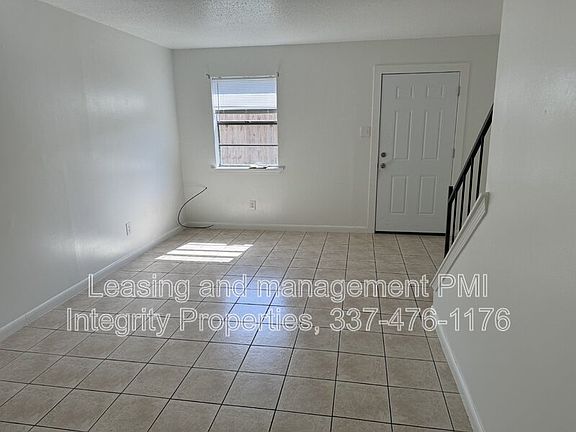 2nd image of 1017D Talbot Ave