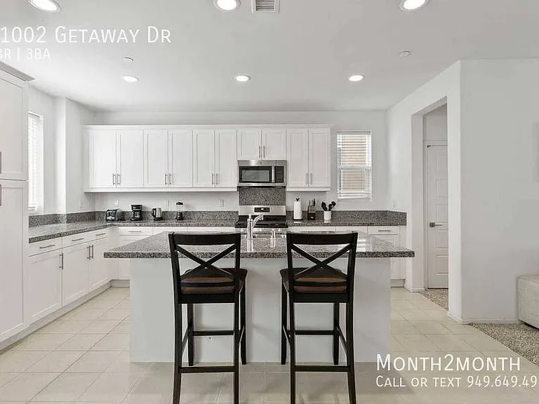 11002 Getaway Dr — Photo 8