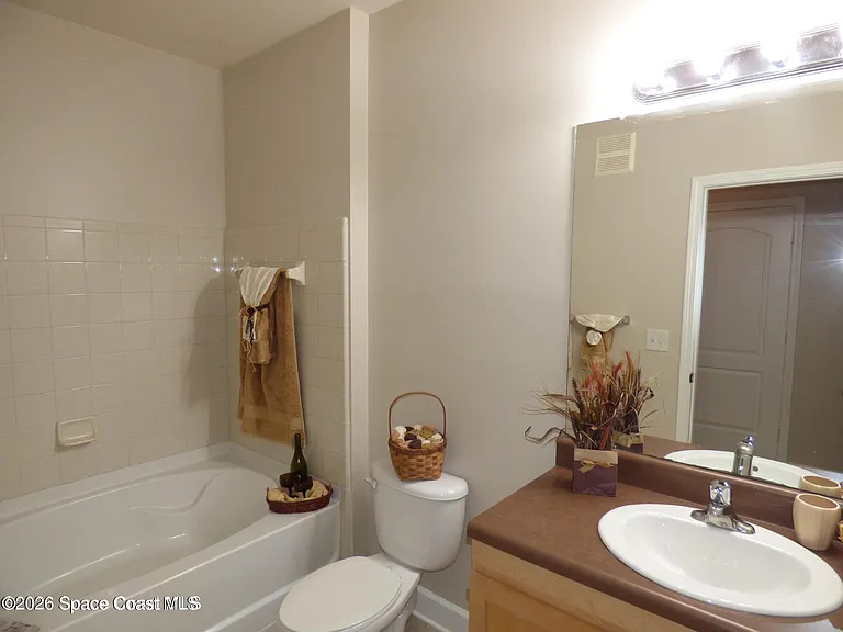 6411 Borasco Dr #217 — Photo 7