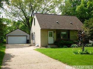 1887 Hazelwood St N, Maplewood, MN 55109