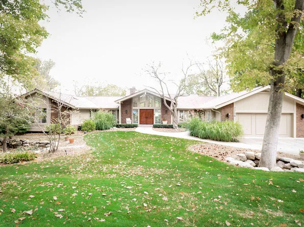 7756 Phelan Dr, Clarkston, MI 48346